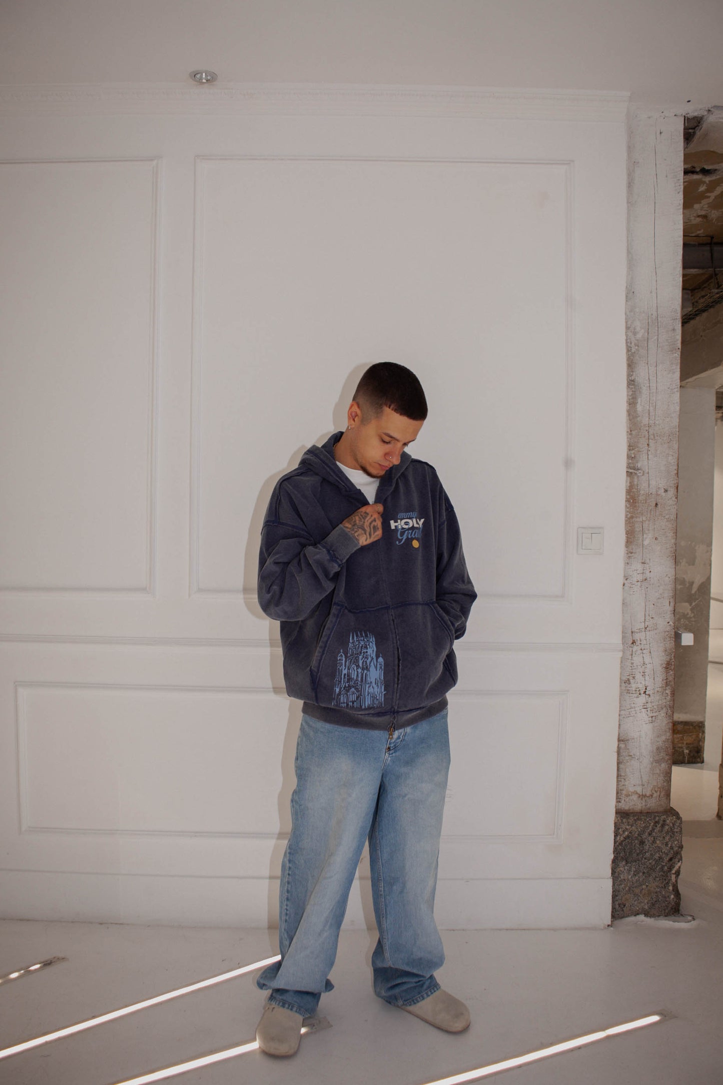 CHAQUETA ZIP "SANTO GRIAL"